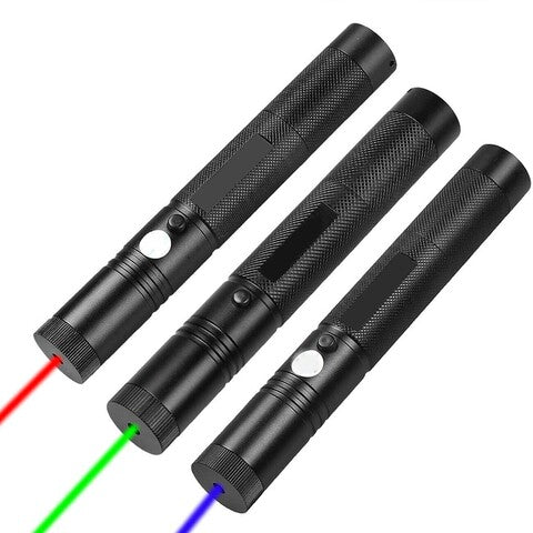 Vielseitiger USB-Laserpointer (grün & rot) mit Sternkappe für Präzision & Outdoor-Spaß.