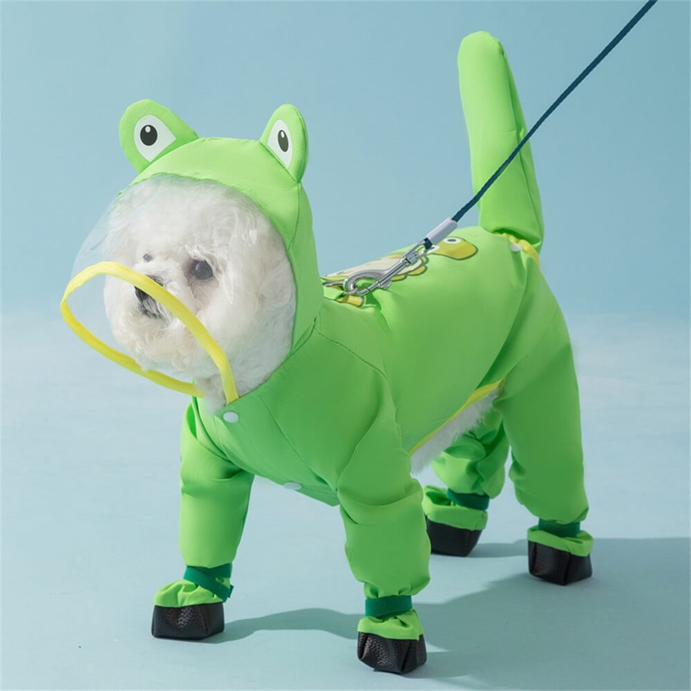 Wasserdichter grüner Regenschutz für Hunde mit Tiermotiv, bietet Ganzkörperschutz bei Regen.