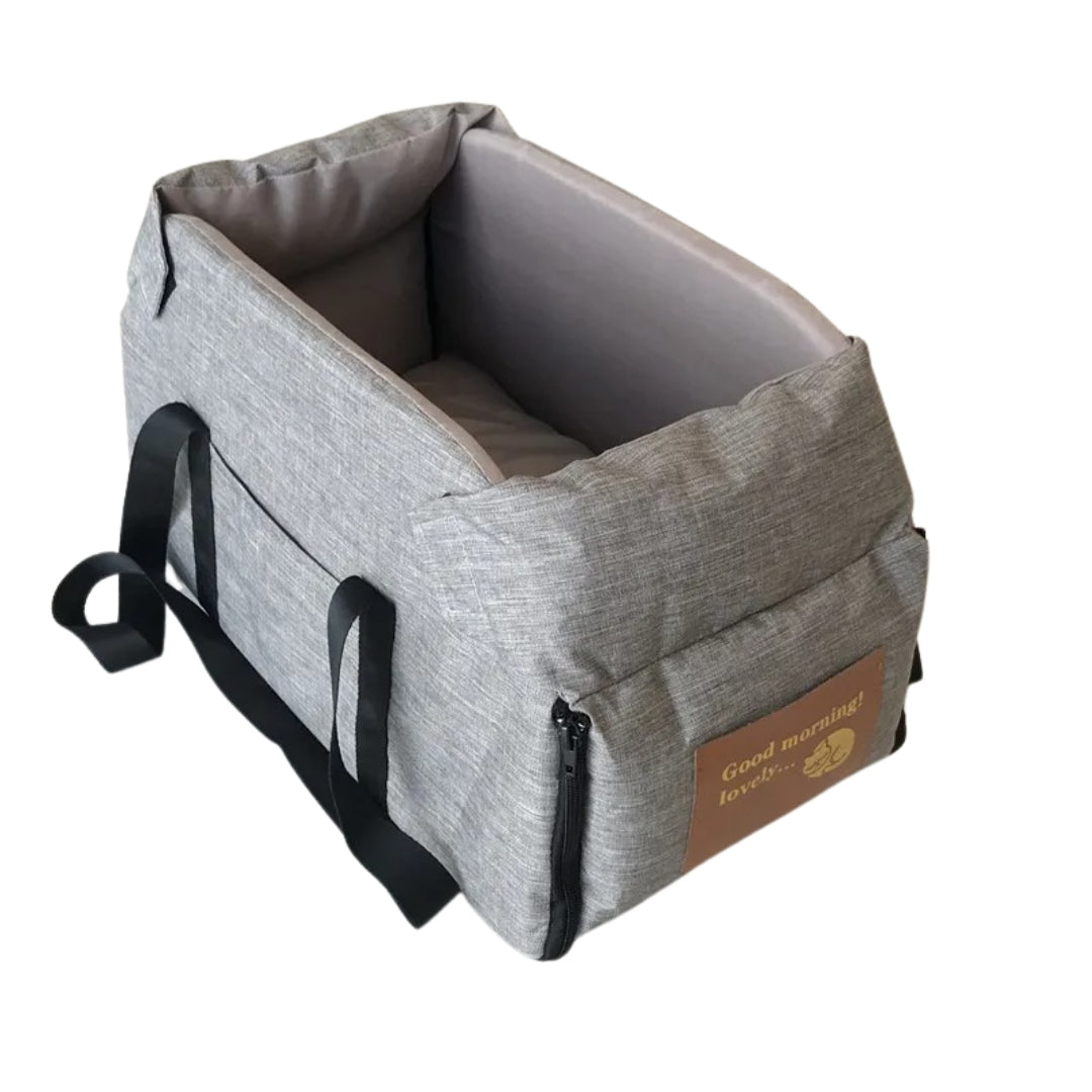 Grauer SafePaws Autositzsack, wasserdicht, für sichere & komfortable Hundereisen mit Schutz.