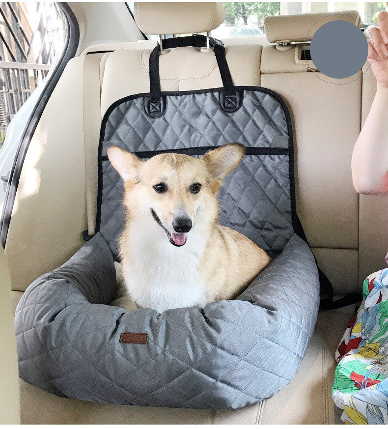 Graues Hundebett Autositz SafeRide für sicheren & bequemen Transport von Hunden im Auto.