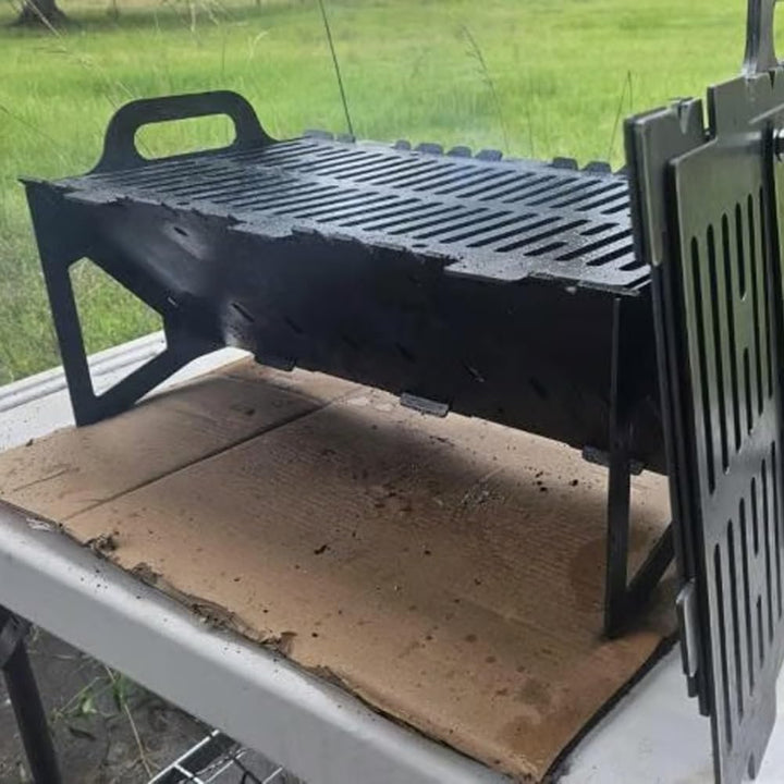 Praktischer Balkon Grill, GrillFix Compact. Faltbar, platzsparend & ideal für kleines Grillvergnügen.