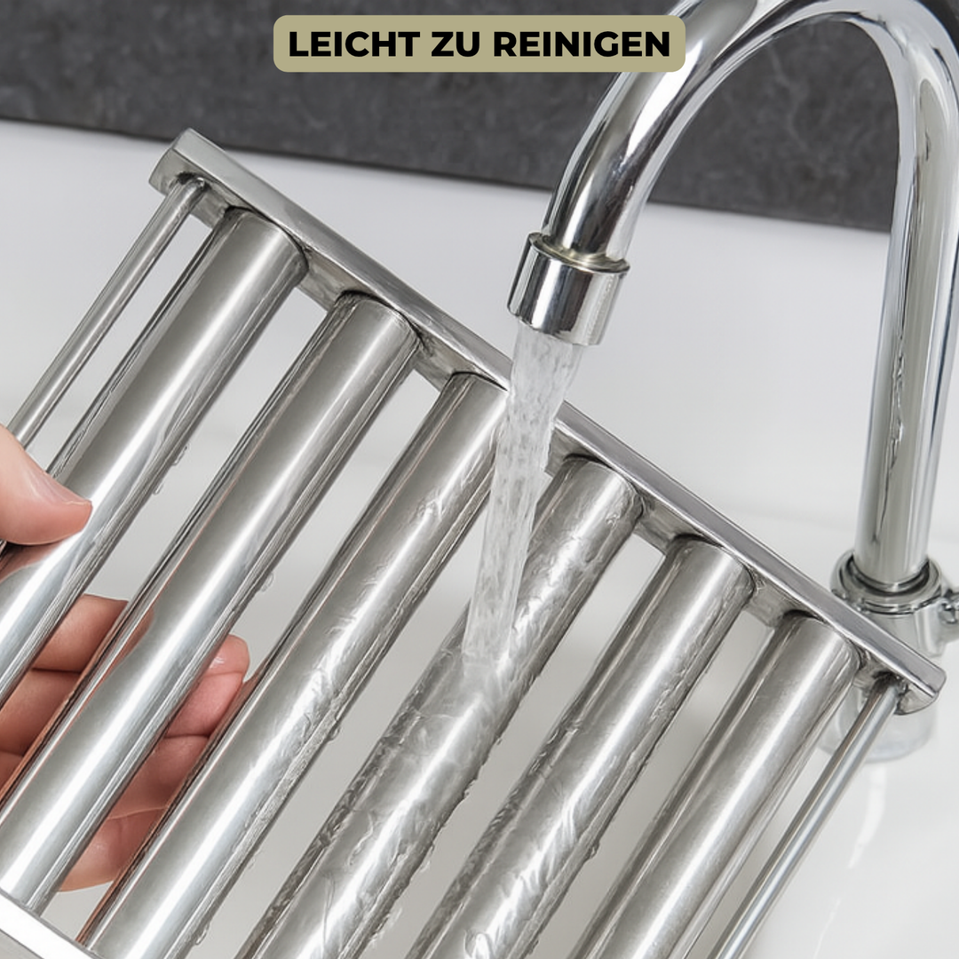 Robuster Edelstahl Hot-Dog-Roller für sicheres und einfaches Wenden von Würstchen auf dem Grill. Optimales BBQ Zubehör.