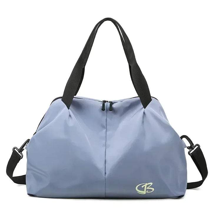 Elegante Damen Fitness Tasche mit Nassfach, ideal für Sport, Gym & Yoga; auch als praktische Wochenendtasche.
