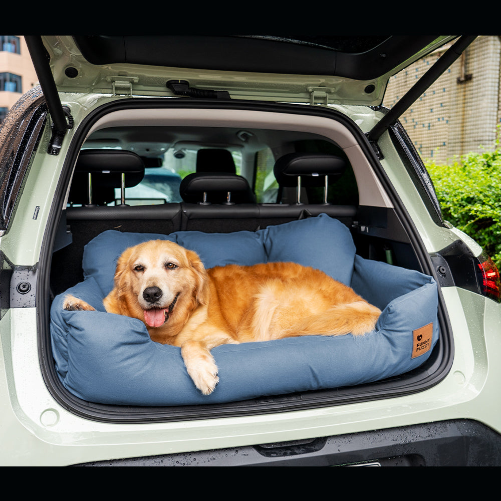 Stabiler Hundeautositz für sicheren Transport von großen Hunden. Mit Gurten & Polsterung.