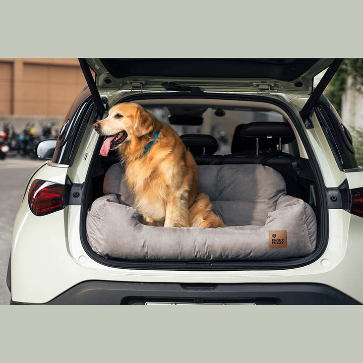 Premium Hundeautositz mit Tiersicherheitssystem. Gepolstert & mit verstellbaren Gurten.