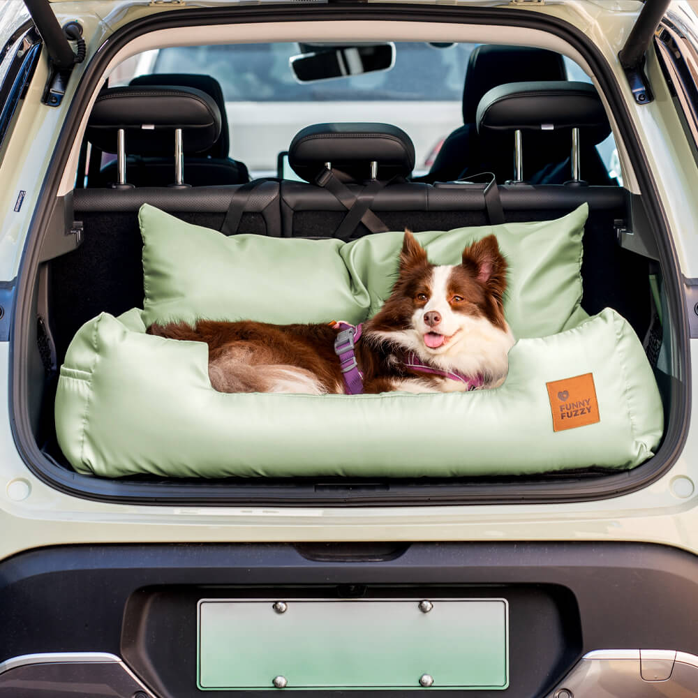Hundeautositz in Anthrazit, gepolstert & mit Gurten. Bietet Tiersicherheit & Reisekomfort.