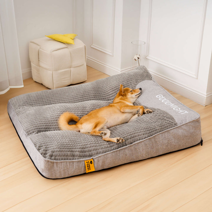 Orthopädisches Hundezubehör: großes, kratzfestes Hundekissen für besten Schlafkomfort.