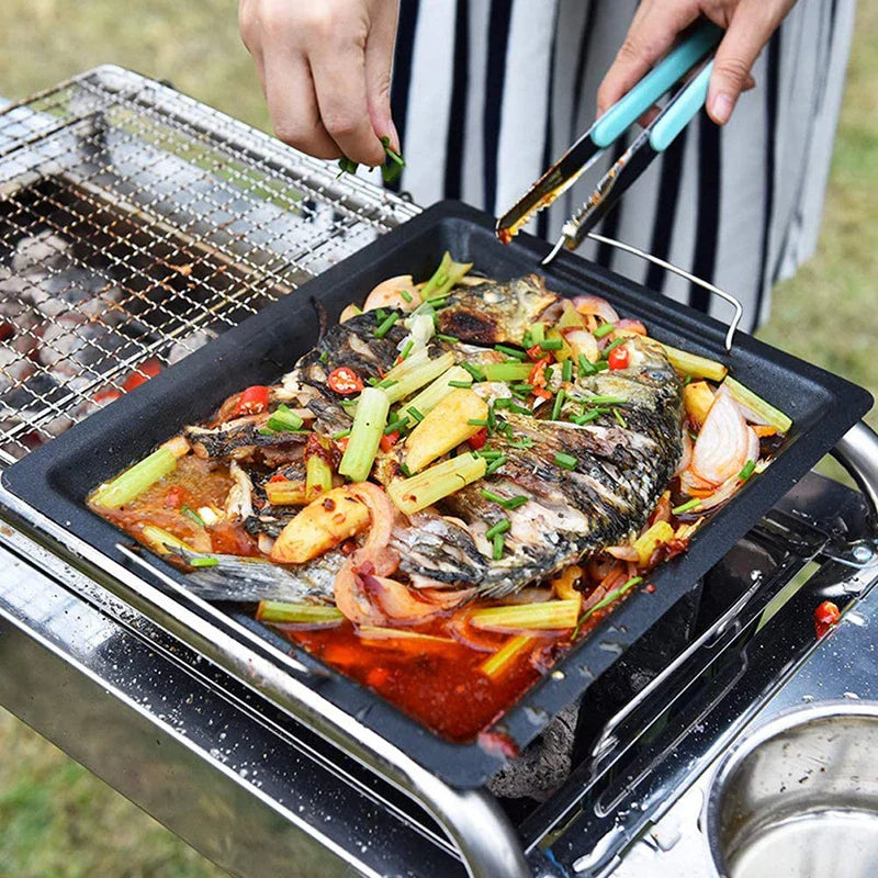 Vielseitige Gusseisen Wendegrillplatte (25x30 cm) für Gasgrill & Herd. Gerippt zum Grillen, glatt zum Braten.