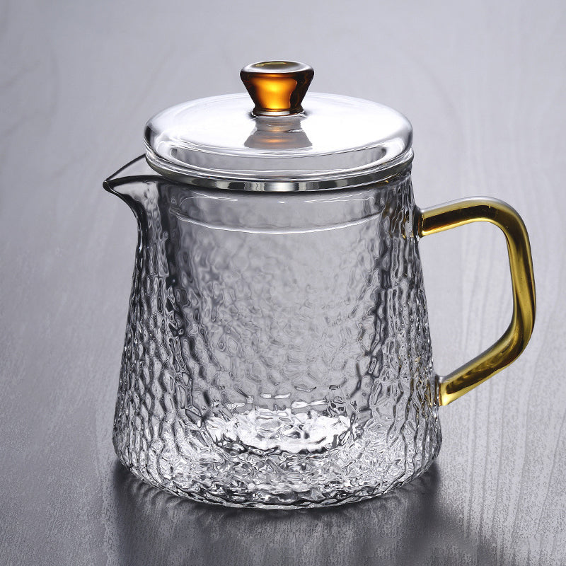 Hochwertige Teekanne aus Borosilikatglas, handgeblasen, ein stilvolles Teegeschirr-Accessoire.