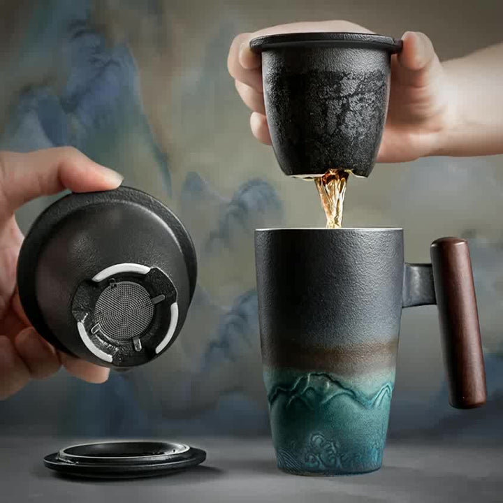 Perfekte Teetasse aus Keramik, handgefertigt, mit Sieb für losen Tee & natürlichem Holzgriff.