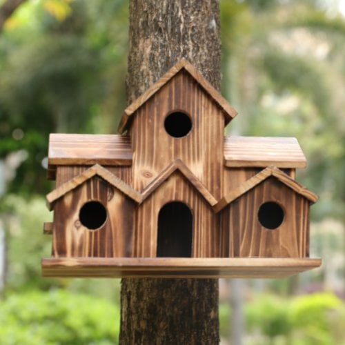 Vogelhaus aus Holz mit 6 Eingängen, handgemacht. Perfekter Nistkasten für Wildvögel im Garten.