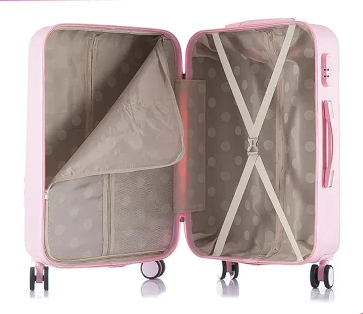 Drei leichte Hartschalen-Reisekoffer Kyoto im praktischen Set, stapelbar für platzsparende Aufbewahrung.