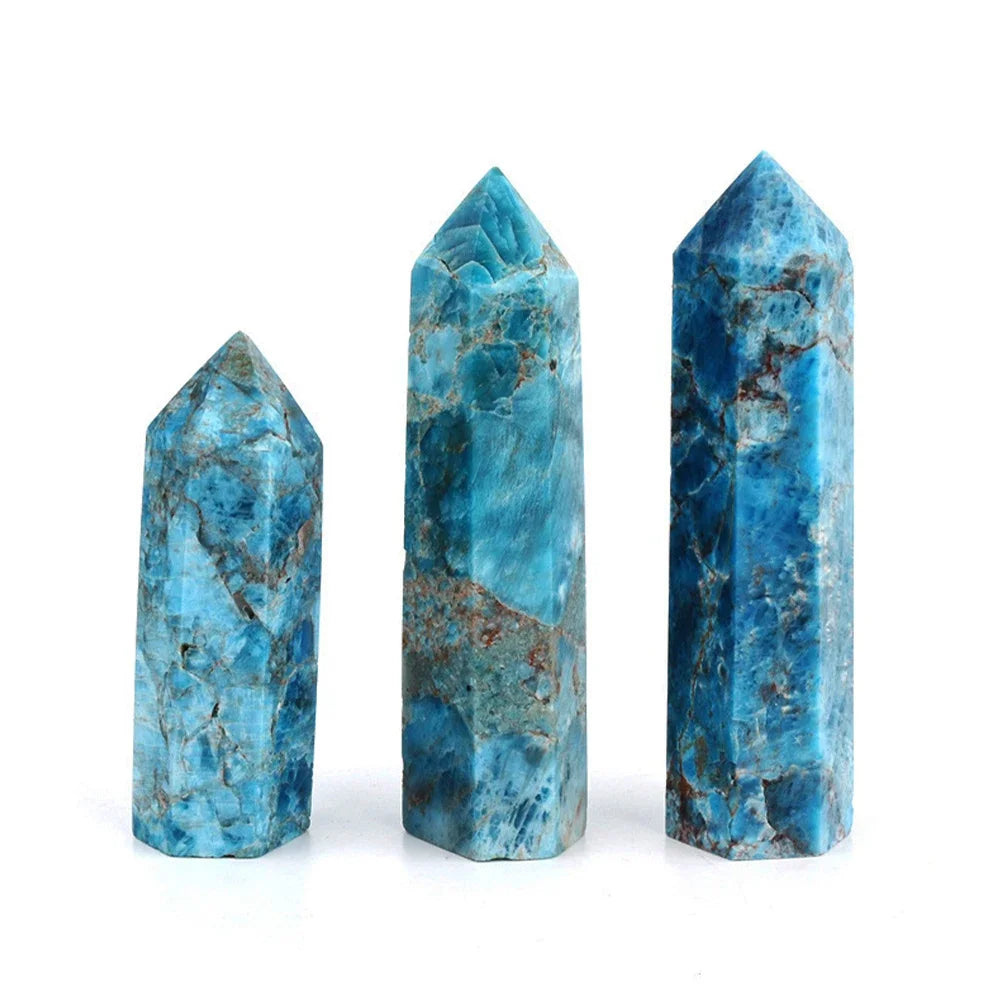 Handgeschliffener Naturstein Obelisk, ideal als Heilstein & spirituelles Wohnaccessoire.