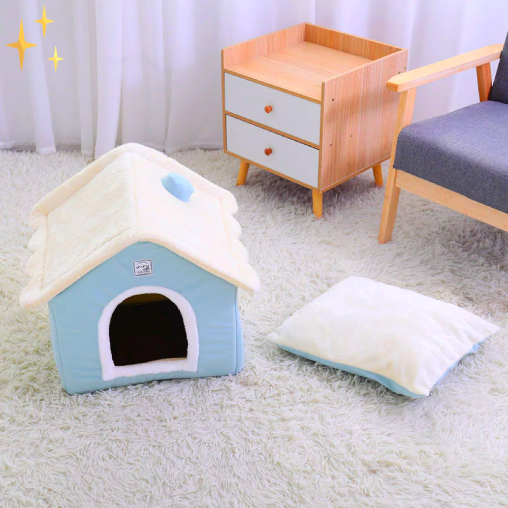 Weiches Haustierhaus aus Stoff in Hellblau, als Hundebett und Katzenbett, gemütlicher Schlafplatz für Entspannung.