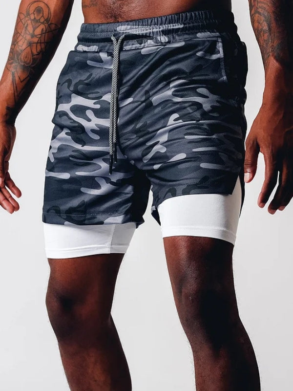 Dunkelblaue Herren 2-in-1 Sportshorts, vielseitig für Sommer-Workouts, Laufen & Freizeitaktivitäten.