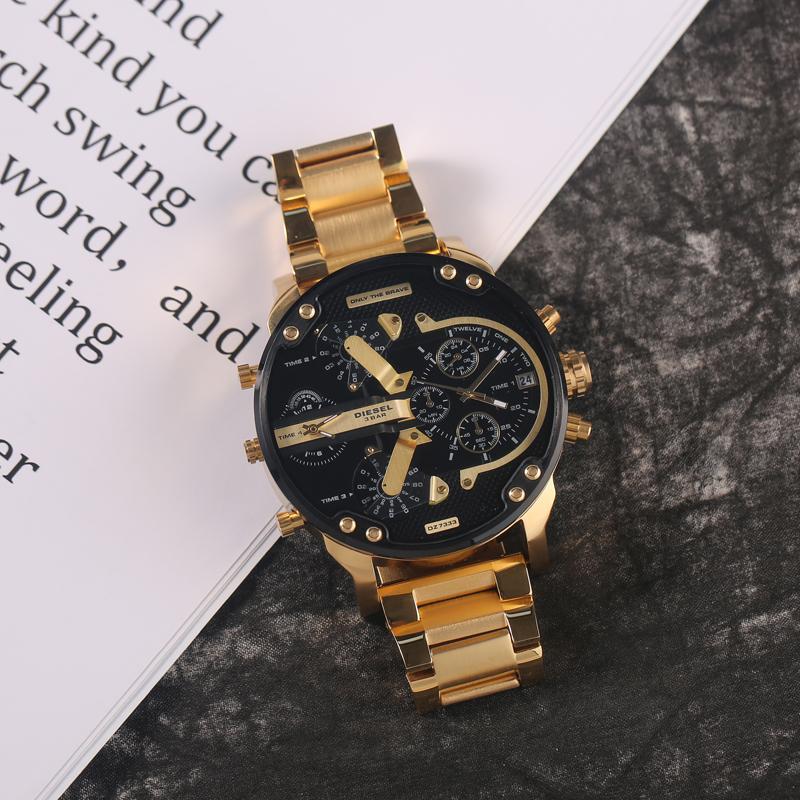 Edelstahl-Quarzuhr für Herren mit Chronographenfunktion, langlebig und präzise gearbeitet.