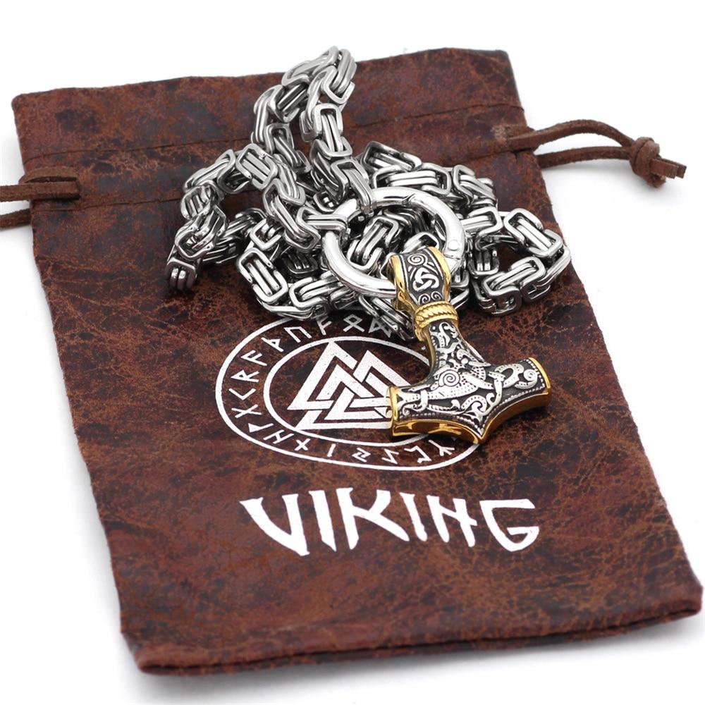 Glieder der robusten Edelstahlkette mit Wolfskopf & Mjölnir Anhänger, Wikinger-Herrenschmuck.