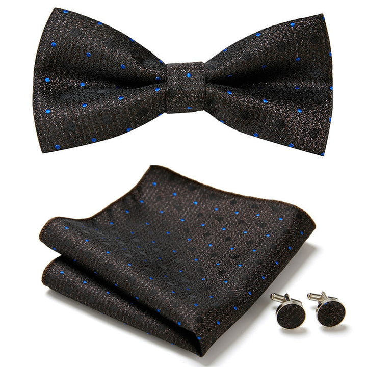 Exklusives Herren Fliegen-Set mit floralem Muster, ideal für Abendgarderobe & Events, sehr elegant.