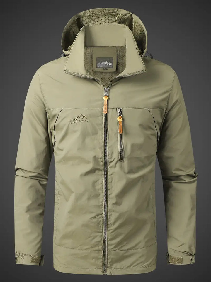 Detailansicht der hochwertigen Herren Sportjacke, wind- & wasserdicht, mit praktischen Taschen.