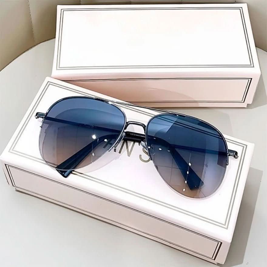 Herren-Brillen: Stilvolle Pilotensonnenbrille mit UV400-Schutz und Verlaufsgläsern.