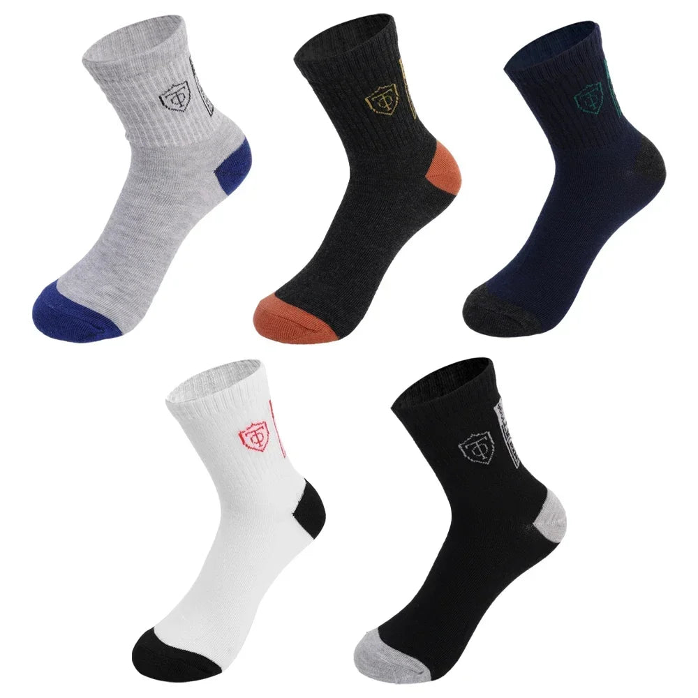 Rutschfeste Herren Sportsocken für Sport & Freizeit, bieten Fusspflege & Frische ganzjährig im 10er Pack.