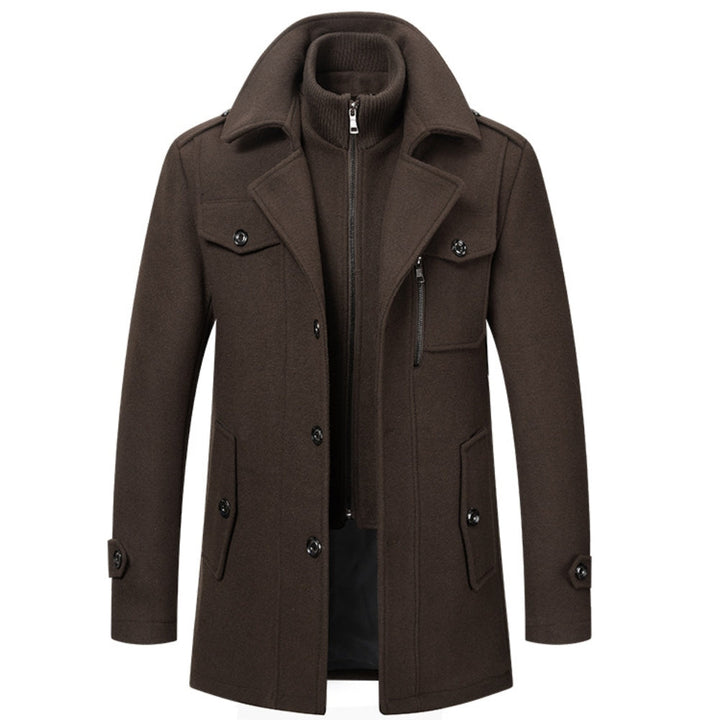 Herren Wintermantel im Zweiteiler-Look, winddicht & elegant, perfekt für einen kompletten Business- oder Freizeit-Look.