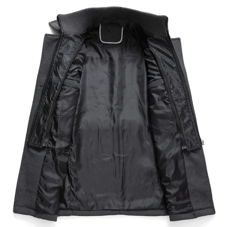 Stilvoller Herren Wintermantel, ideal als Business- & Freizeit-Oberbekleidung, klassisch & warm.