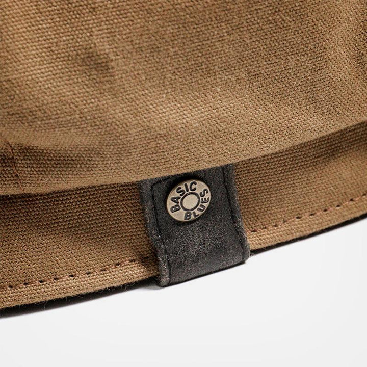 Vielseitiger Herren Zeitungsjungenhut im Vintage-Stil. Elegante Schirmmütze, ideal als Freizeithut für Männer.