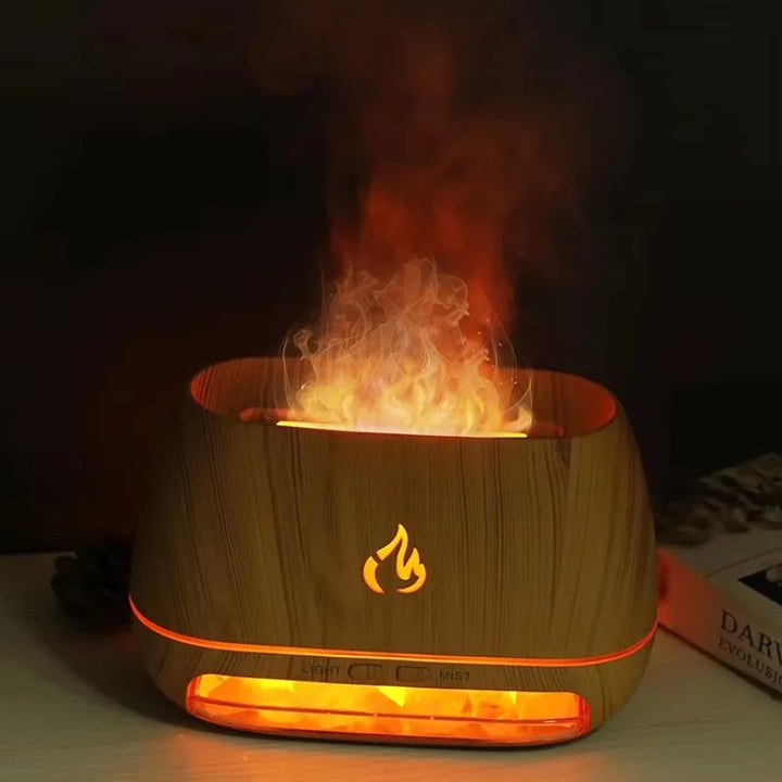 Dekorativer Aroma-Diffuser aus Himalaya-Salz mit warmem Licht für angenehmen Raumduft & entspannte Atmosphäre.