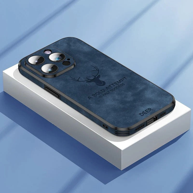Luxuriöse Wildleder iPhone Schutzhülle, stoßfest & weich, mit präzisem Kameraschutz.