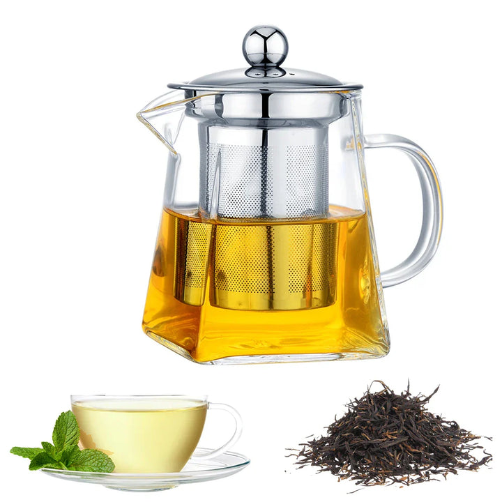 Hitzebeständige Glas-Teekanne mit feinem Edelstahlsieb für losen Tee und Teeblumen. Ideal für die Küche.
