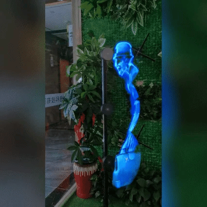 Faszinierender HoloVision 3D Hologramm Projektor, perfekt als Ambiente-Licht und Smart Home Dekoration.