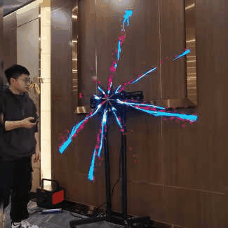 Innovative Technologie: HoloVision 3D Hologramm Projektor für lebensechte visuelle Erlebnisse und Lichtshows.