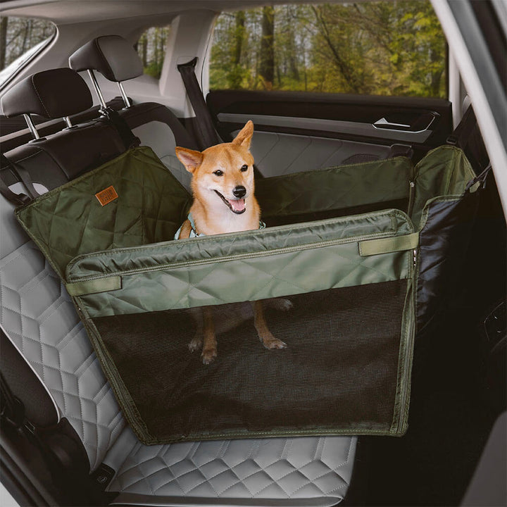 Komfortabler & sicherer Hunde Autositz für Reisen. Wasserdichter Schutz für den Rücksitz.