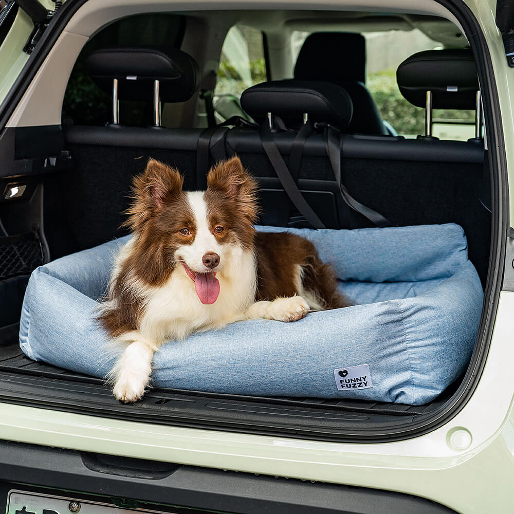 Hundeautositz: Waschbarer Bezug für Hygiene & Komfort bei jeder Reise mit dem Haustier.