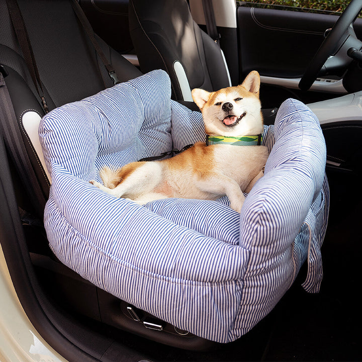 Hundeautositzbett: Ein sicheres & gemütliches Reisebett für Ihren Hund. Einfach zu installieren & reinigen.