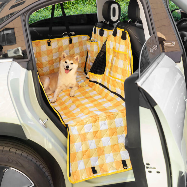Premium Hundezubehör: Autositzbezug, wasserdicht, kratzfest & sicher für Ihr Haustier.