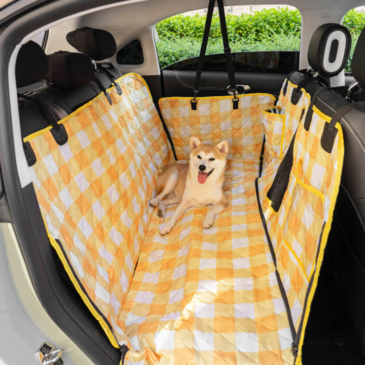 Kratzfester Hundeautositzschutz, ideal für Reisen mit Hunden jeder Größe und zum Schutz des Autos.