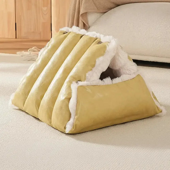 Hundebett im Auto: Das Hundebett als sicherer Autositz für Hunde auf dem Rücksitz, perfekt für sichere Reisen.