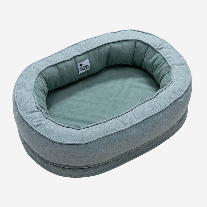 Waschbarer Polyester Hundebettbezug Donut, ideal für aktiven Hundeschlafplatz.