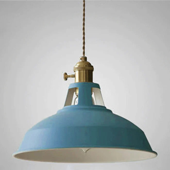 Industrielle Retro Hängelampe aus Metall für Esszimmer & Küche.