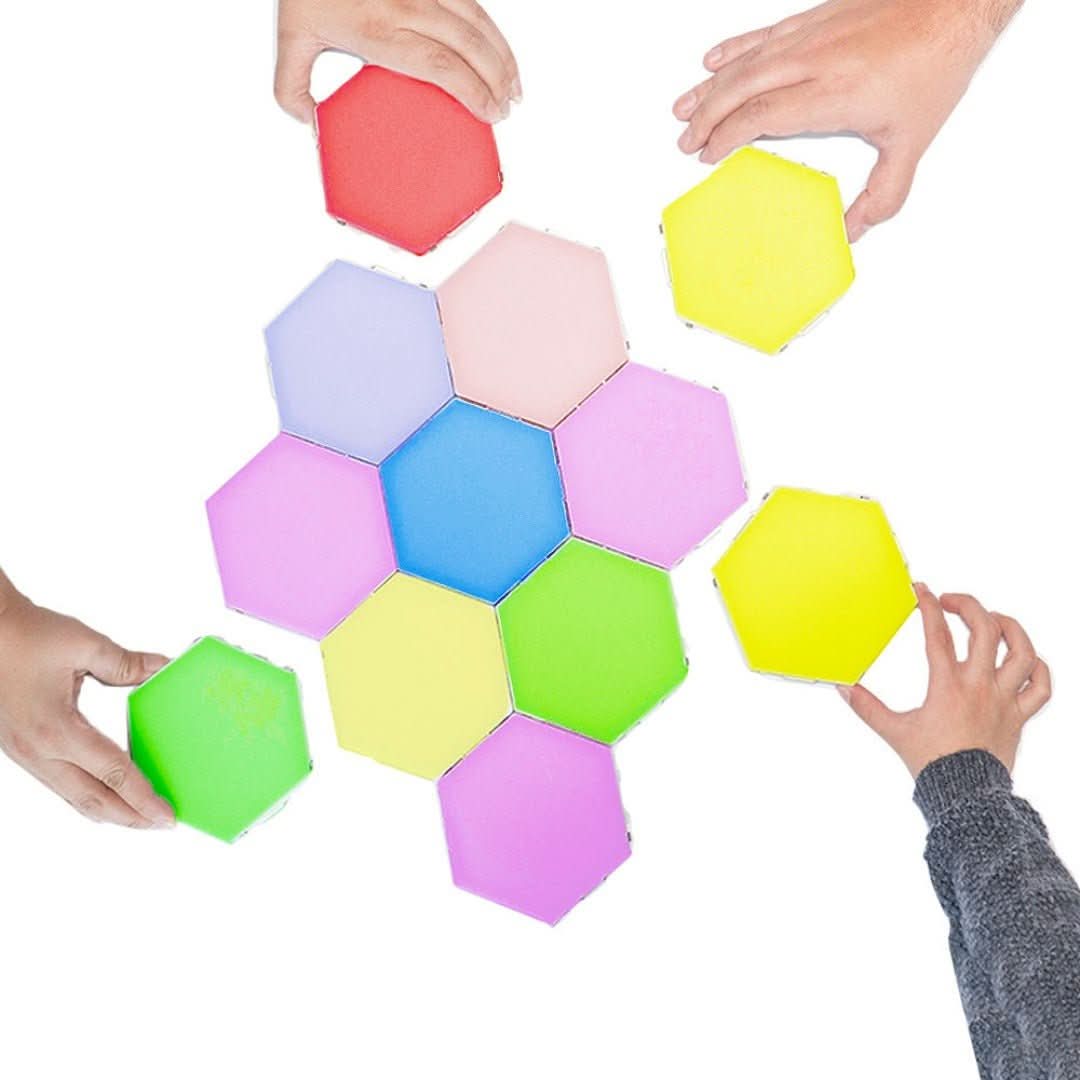 Interaktive sechseckige GlowHex LED-Wandbeleuchtung, modular für smartes RGB-Stimmungslicht und modernes Home Decor.