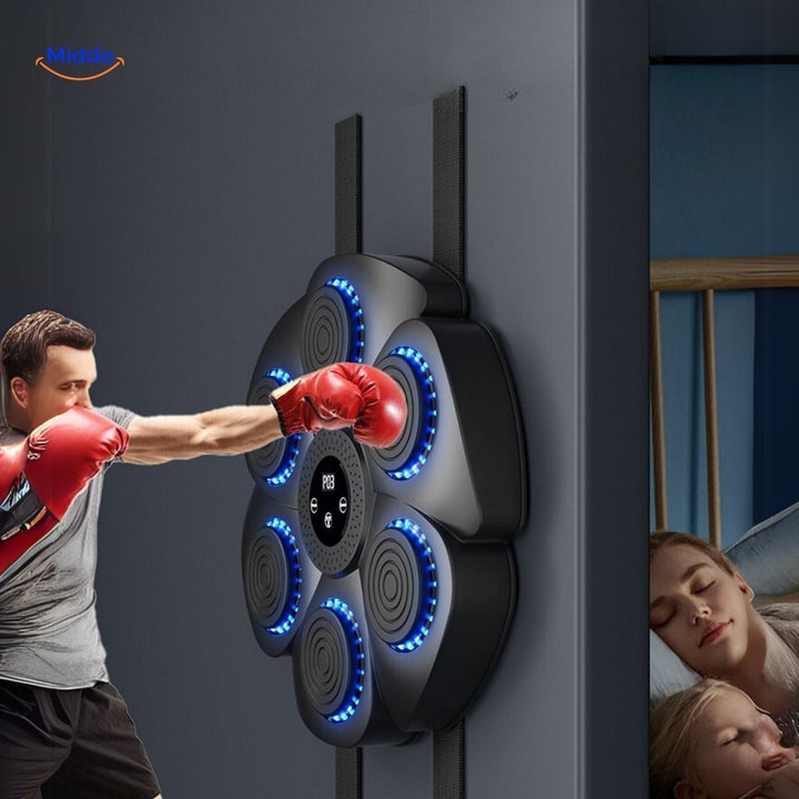 Smarte Boxmaschine PunchTech für die Wandmontage, interaktives Sportgerät für Box-Training für die ganze Familie.