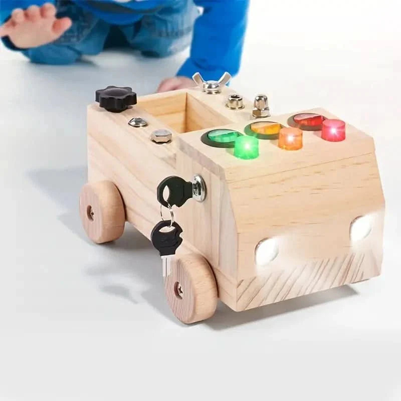 Bildschirmfreies Holz Busy Board für Kinder, pädagogisches Geschenk zur Förderung von Feinmotorik und Logik.