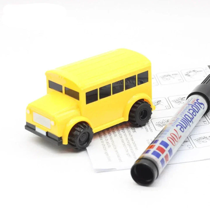 Set mit Linienverfolgungsauto und Stift, um sofort kreativ zu werden und spielend zu lernen.
