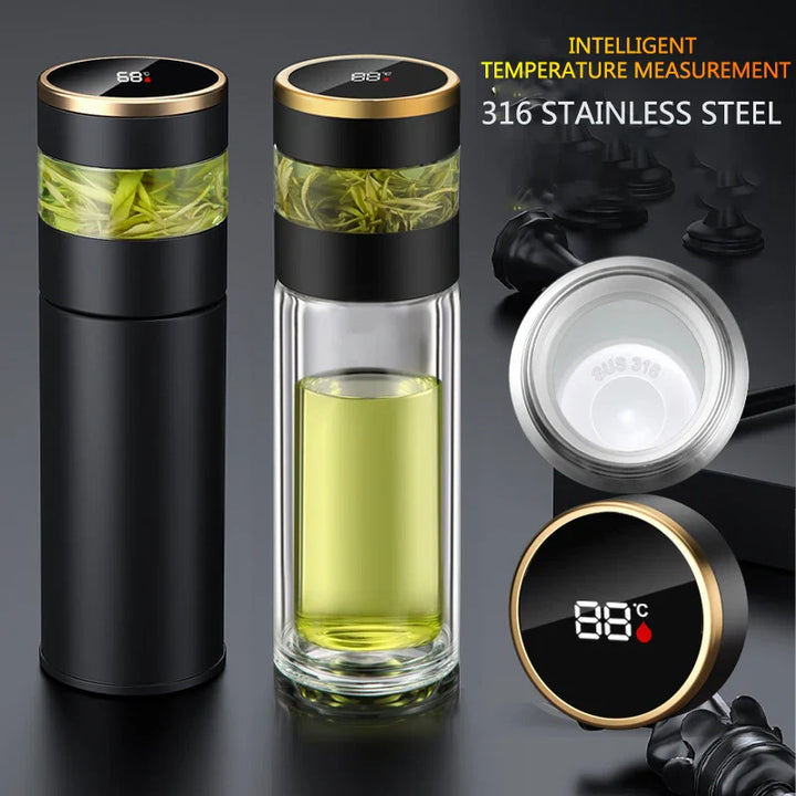 Isolierflasche 450 ml mit LED-Temperaturanzeige und Teesieb aus Edelstahl, ideal für Kaffee und Tee.