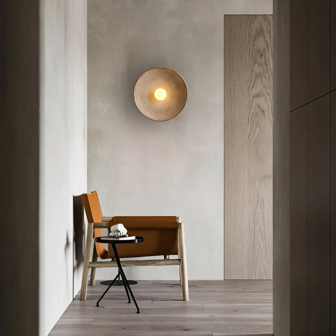 Innenbeleuchtung: Wabi-Sabi Wandleuchte, japanisches Design bringt Eleganz und Ruhe in jeden Raum.
