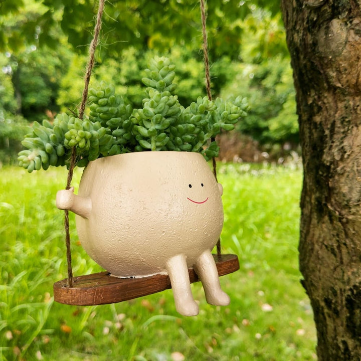 Modernes JollyPot Pflanzgefäß als Schaukelstuhl. Ideal für Kräuter & kleine Hängepflanzen.