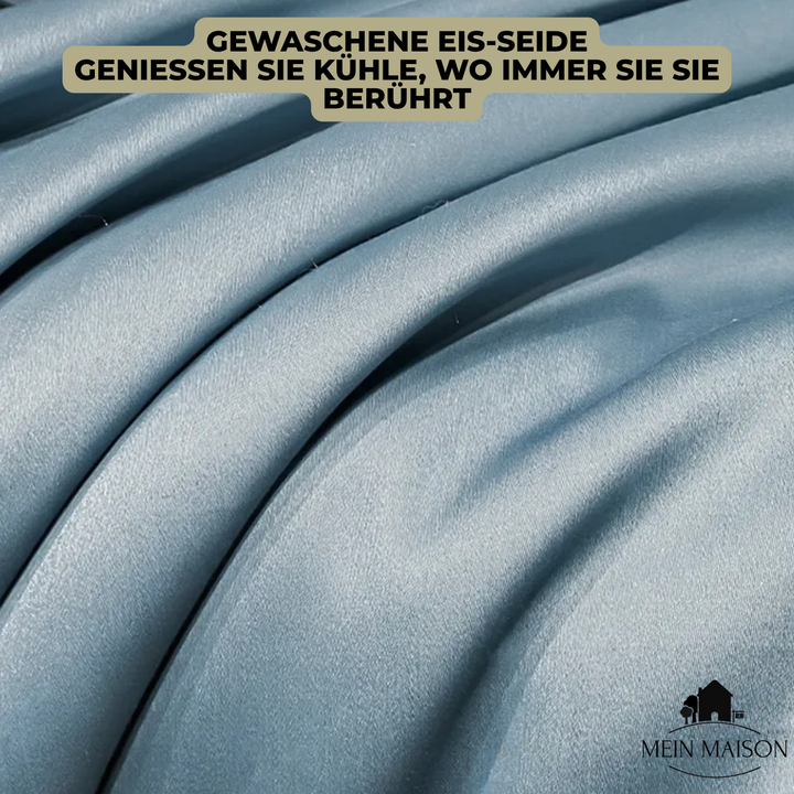 Leichte Sommerdecke & Bettwäsche aus Eisenseide für kühlen, ruhigen Schlafkomfort.