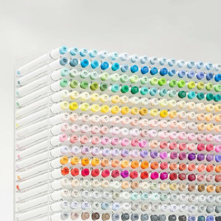 Box mit 48 Doppelspitzen-Faserstiften für Künstlerbedarf. Perfekt für Skizzen, Illustrationen und Schattierungen.